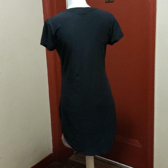 SAUCI BLACK/FLORAL DRESS SIZE MEDIUM - Picture 9 of 15